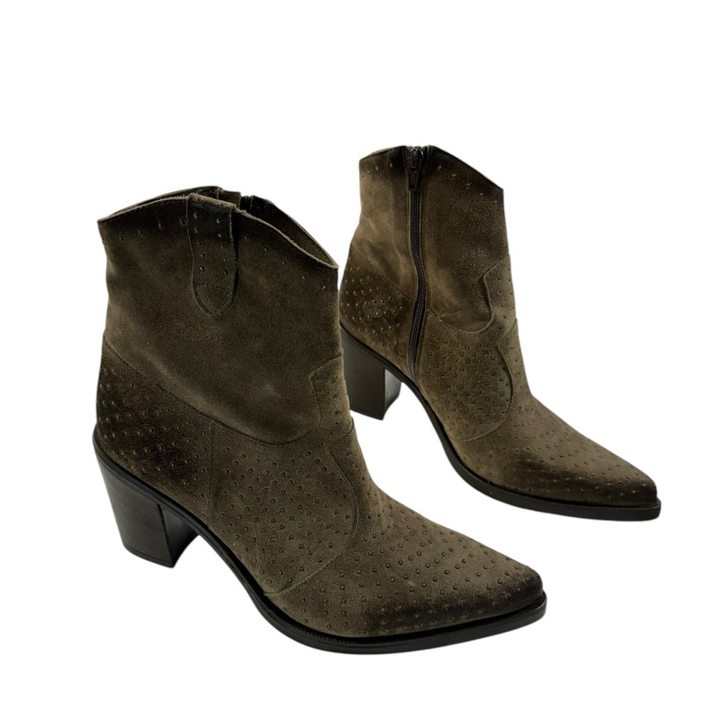 Emanuele Crasto handcrafted in Italy studded leather ankle boots - 9.5